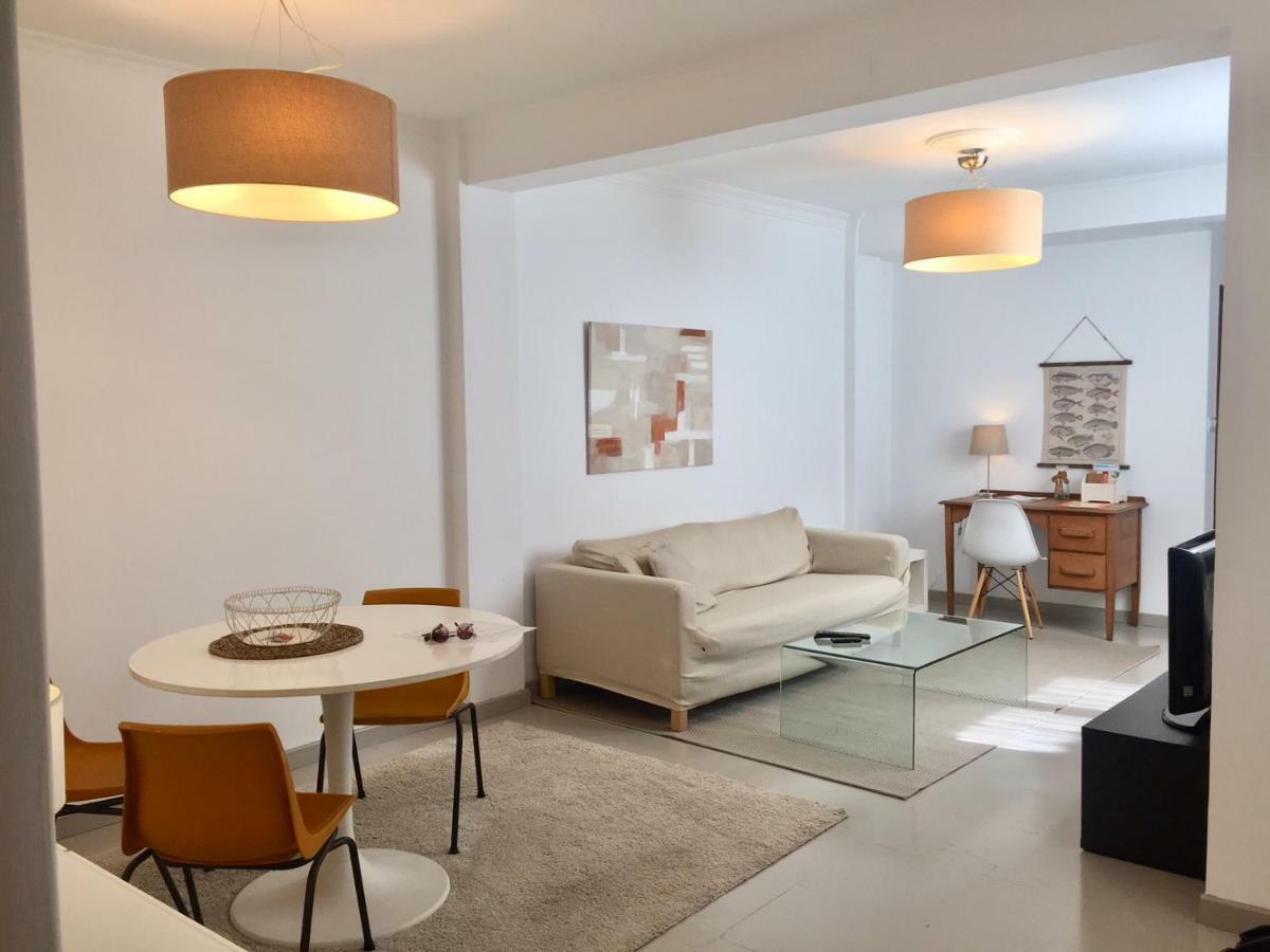 Apartamento Turistico En Pleno Centro De Ferrol Apartment Exterior foto